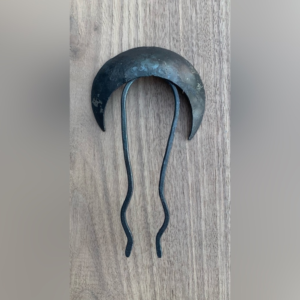 Moon Hair Pin